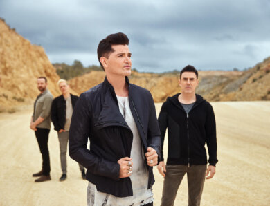 THE SCRIPT – „At Your Feet“ (Single + Video)
