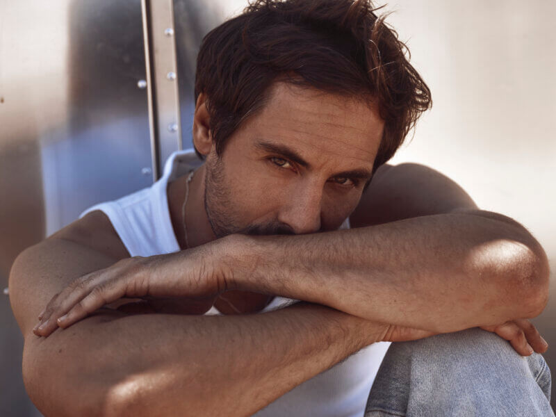 Max Giesinger – „Flugangst“ (Single + offizielles Video)