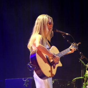 Heather Nova - Live in der Botschaft Osnabrück am 06.03.2025 (Foto Credits (c): Pop-Himmel.de // Foto by Norbert Waldmann @waldundwiesenmann)